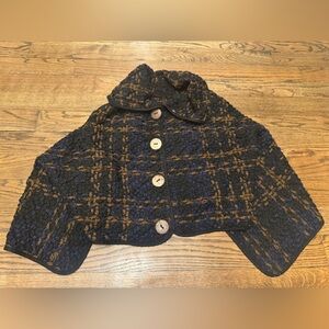 Boutique Textured Knit Cape Poncho Large Black Brown Plaid Button Front Boho